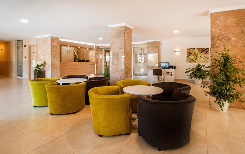 Lobby Apartamentos Sol y Vera Magaluf Mallorca