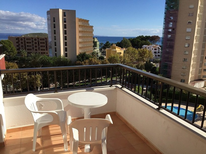 Terraza Apartamentos Sol y Vera Magaluf Mallorca
